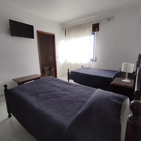 Pensión Jsf Horta (Azores)