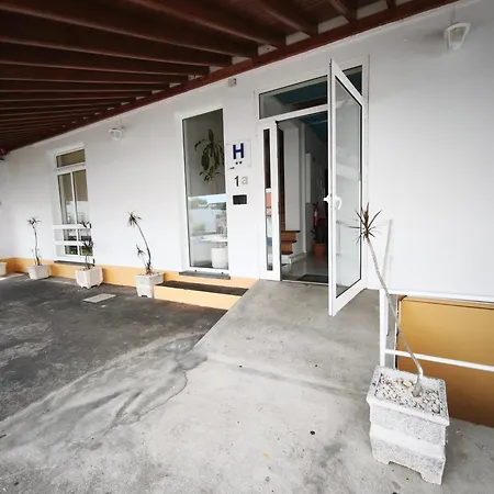 Jsf Guest house 3*